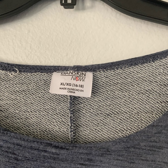 Danskin Crewneck Sweater - Picture 4 of 5